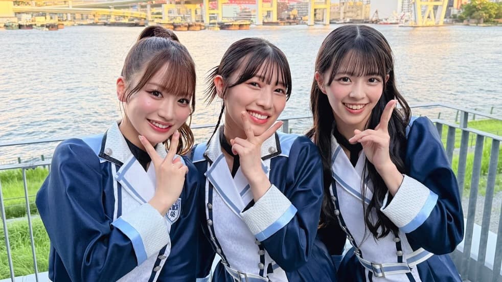 2種類の天使、あなたはどっち派！？NMB48がビハインドショットを公開