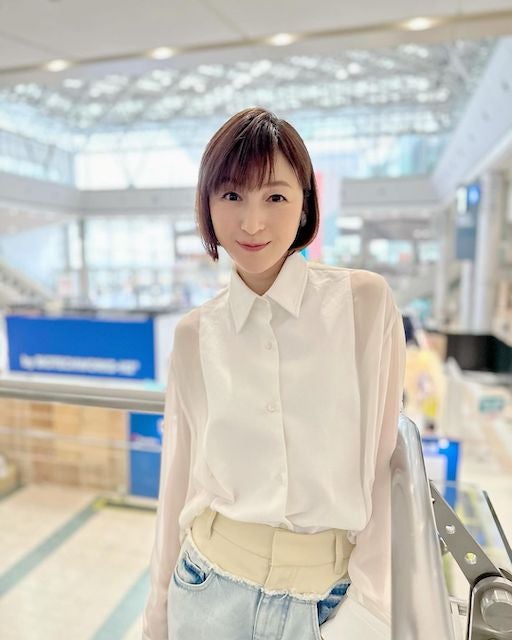 広末涼子が独立後、初めての公の場に出演 指輪はせず