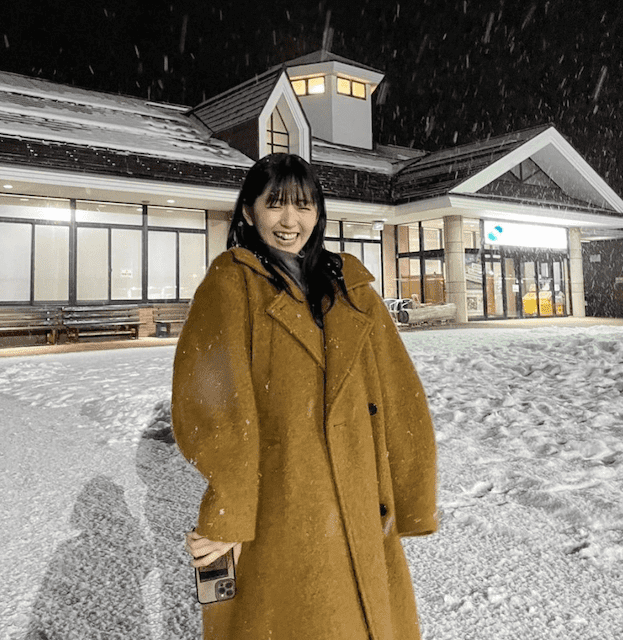 鈴木愛理 ファンの元へサプライズ訪問！？可愛すぎる私服にも注目👀💖