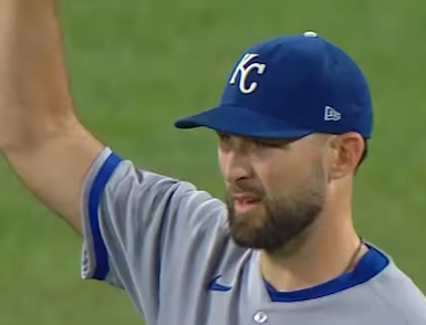 MLB 華麗すぎる守備！MLB各地で“魅せた”スーパープレー集が話題に！