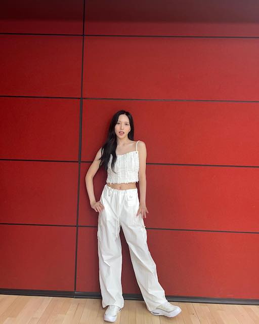 TWICE、MINAスタイル抜群ショットが話題💗