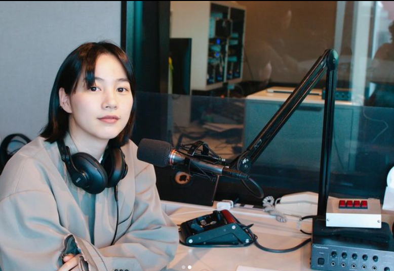 「超貴重なツーショット！」女優・のんが