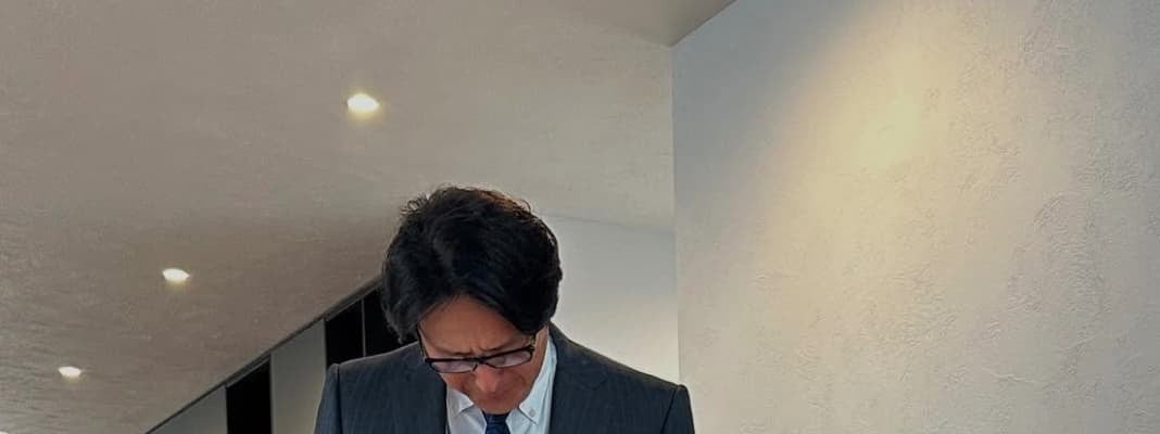 元メジャーリーガー・岩隈久志、出発前に三女に引き止められて泣きそうなショットにファンほっこり♡