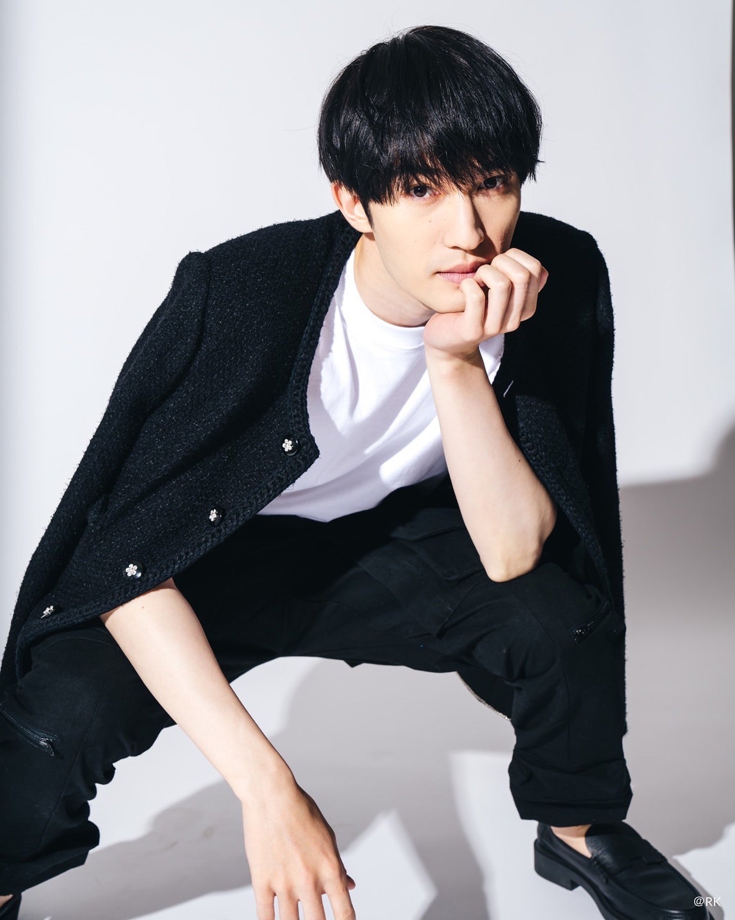 まさかの会社名!? 超人気アイドルが個人会社設立を発表「働かせてください」