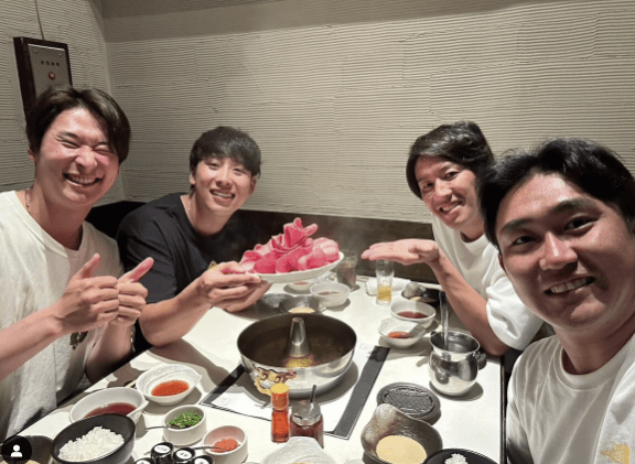 「藤平尚真、しゃぶしゃぶパワーでホーム3連戦に挑む！笑顔溢れる投手陣にファンから応援メッセージ続々」