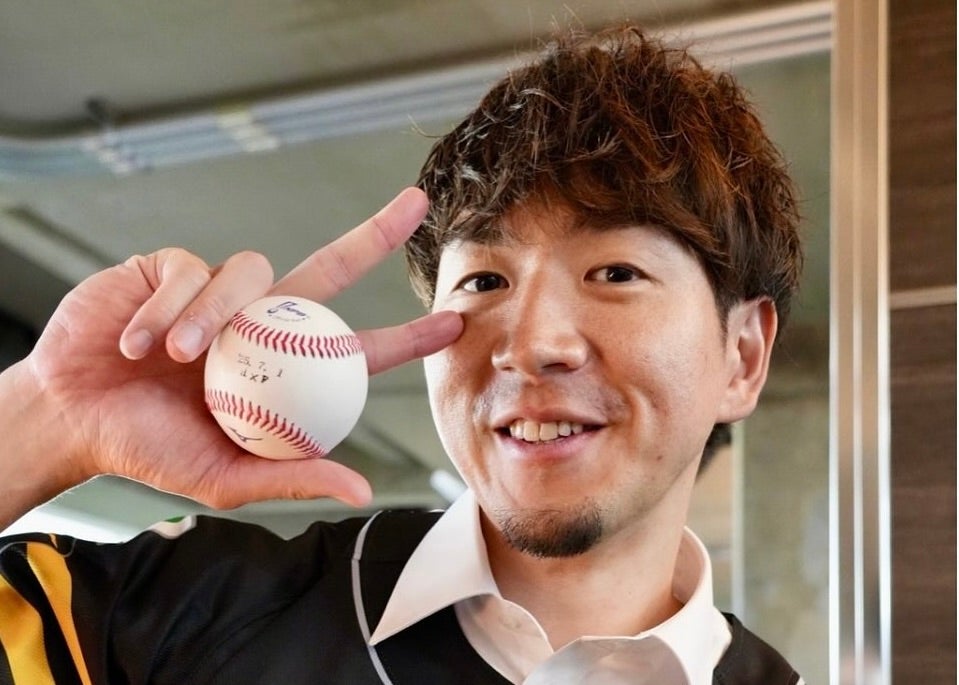 比江島慎がホークス始球式に登場！バスケ界×野球界の“全力応援”コラボに注目