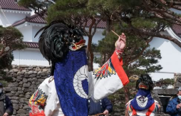 春の訪れ告げる伝統の舞　会津若松市が「会津彼岸獅子」の写真を紹介！