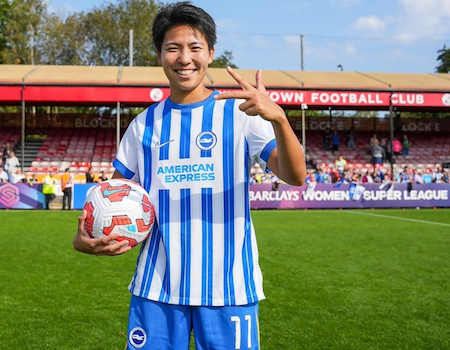 なでしこ清家貴子、デビュー戦で見事なハットトリック！