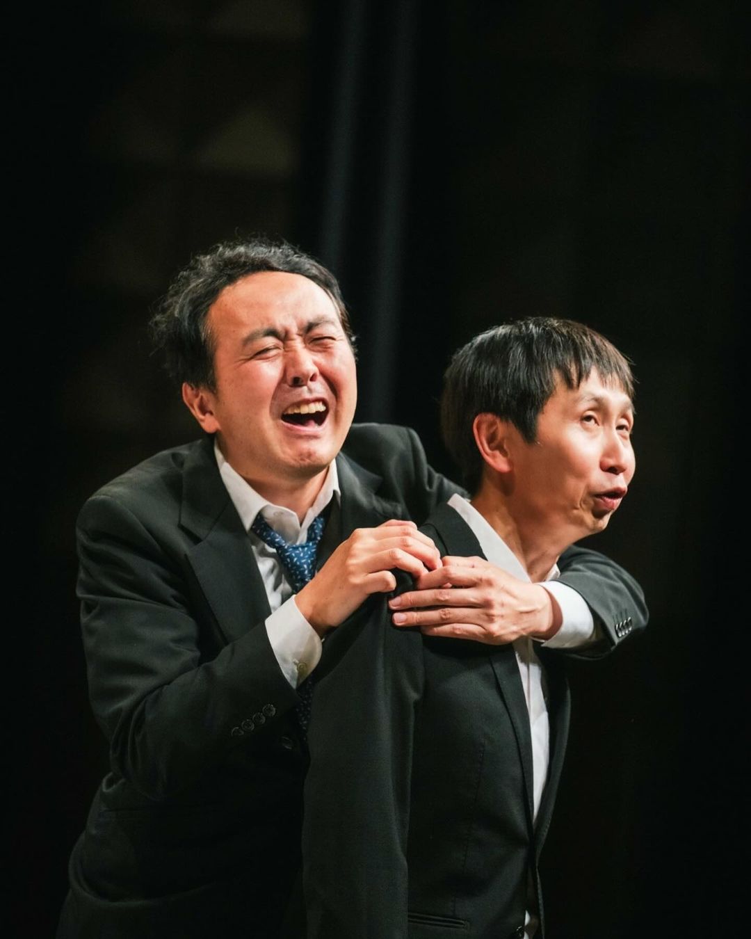 「いいね〜コレがアンガールズ」田中卓志のコンビショットにコメント殺到