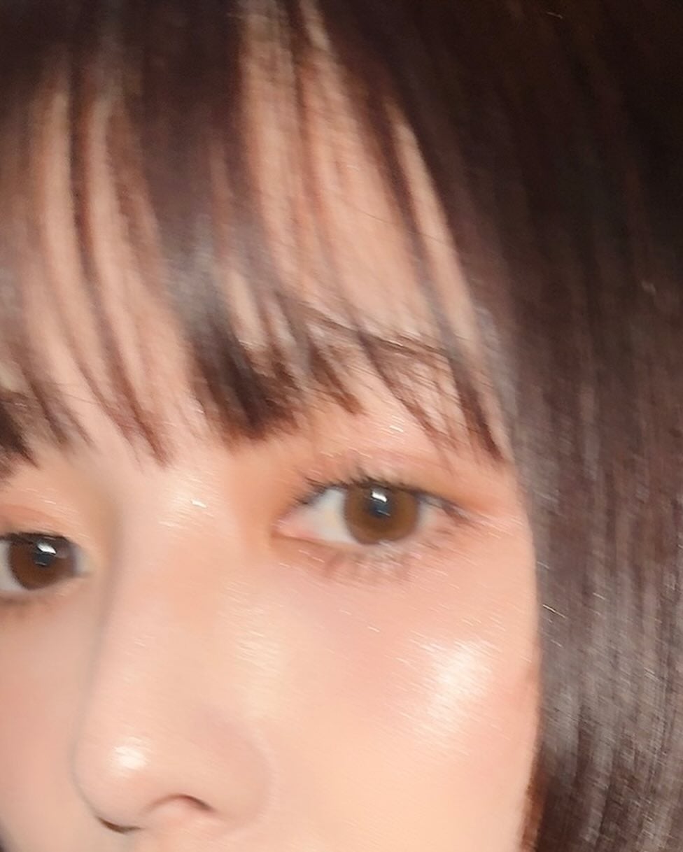 「隠せない美貌」ドアップで映る人気女優の正体は？