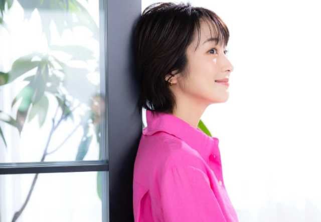 高梨臨、ダーマレーザー取材で愛用マスクを語る！美肌ケアの秘訣も