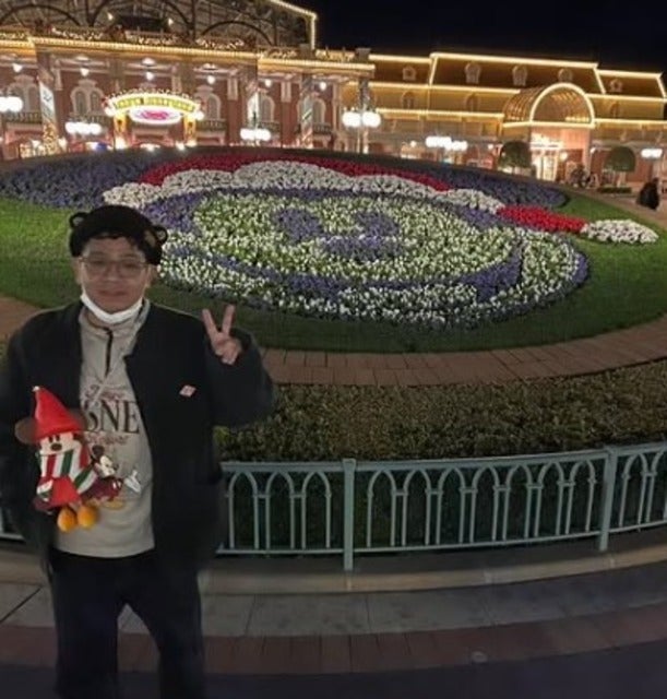 ミキ昴生が東京ディズニーランドで昔を思い出し感動の涙！？