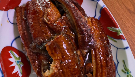 やっぱり貫禄が違う」小沢仁志の“朝うなぎ”ショットにファン驚きと羨望