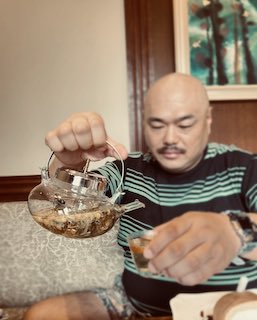 あの芸能人カップル デート中ショット公開で話題に 彼氏が彼氏が魔神に！？