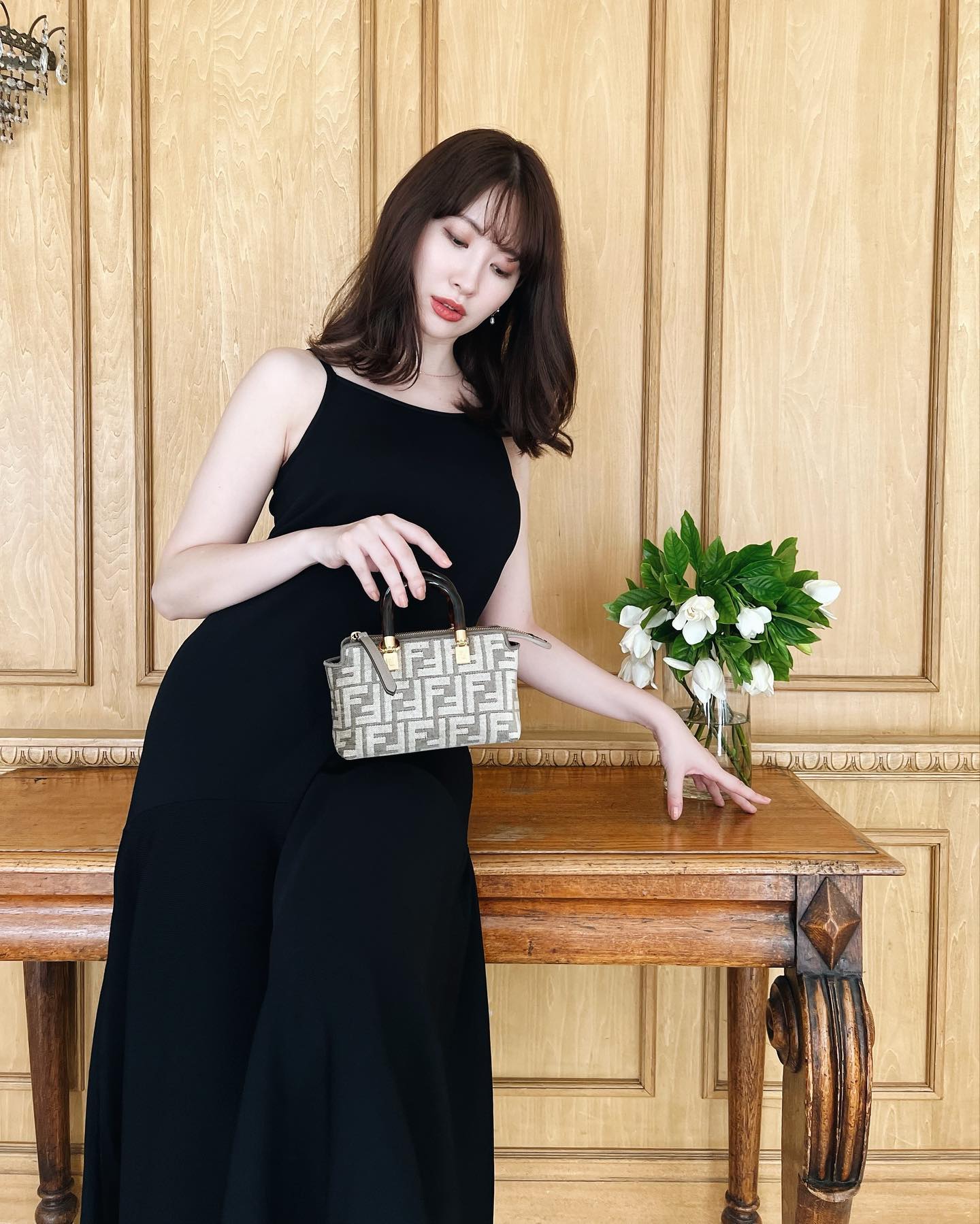 「可愛い天才すぎる👏🏻👏🏻💓💓」小嶋陽菜さんのドレス姿が美しすぎると話題に‼︎👗