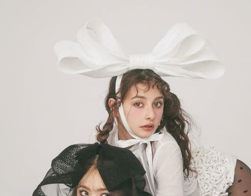 藤田ニコルの”ViViモデル最強”ショットに、ファンからは「モデルモードの眼差しがやばい」の声！