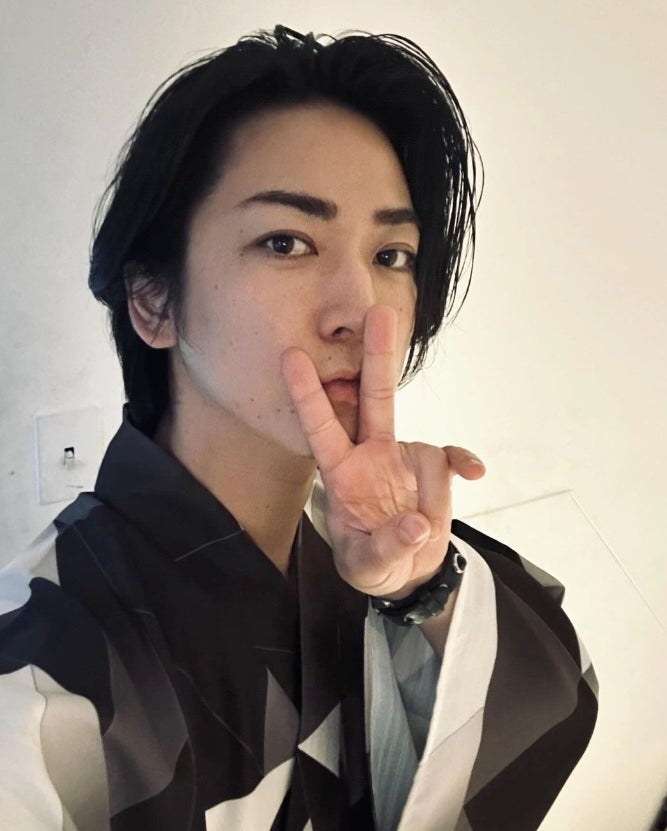 「大人の色気がダダ漏れ」KAT-TUN・亀梨和也の投稿が話題に