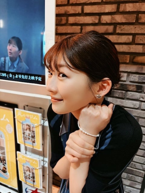 伊藤沙莉、沖縄で着た衣装オフショット公開「やっぱり最高！」