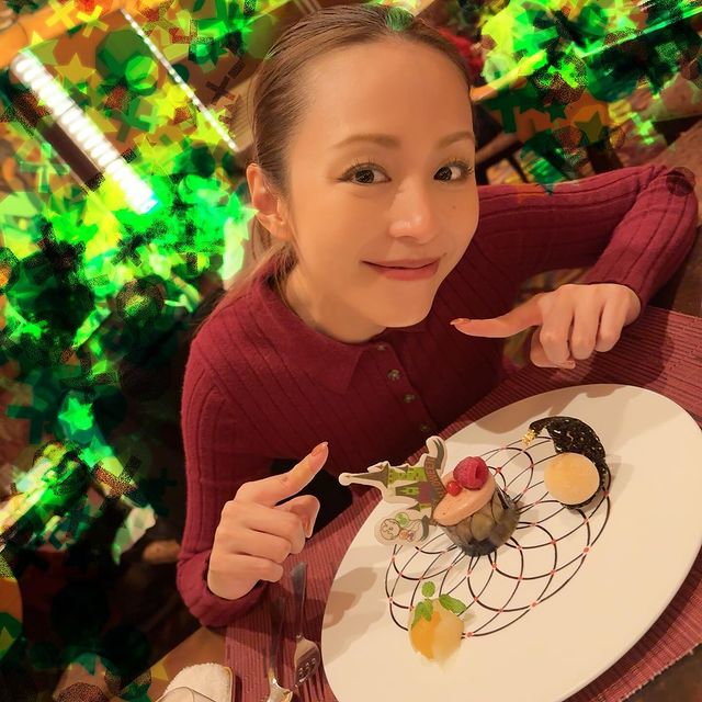 「ふとした幸せ自分で見つける」ラッキーガール・平野綾のオフ満喫ショットが可愛すぎる！