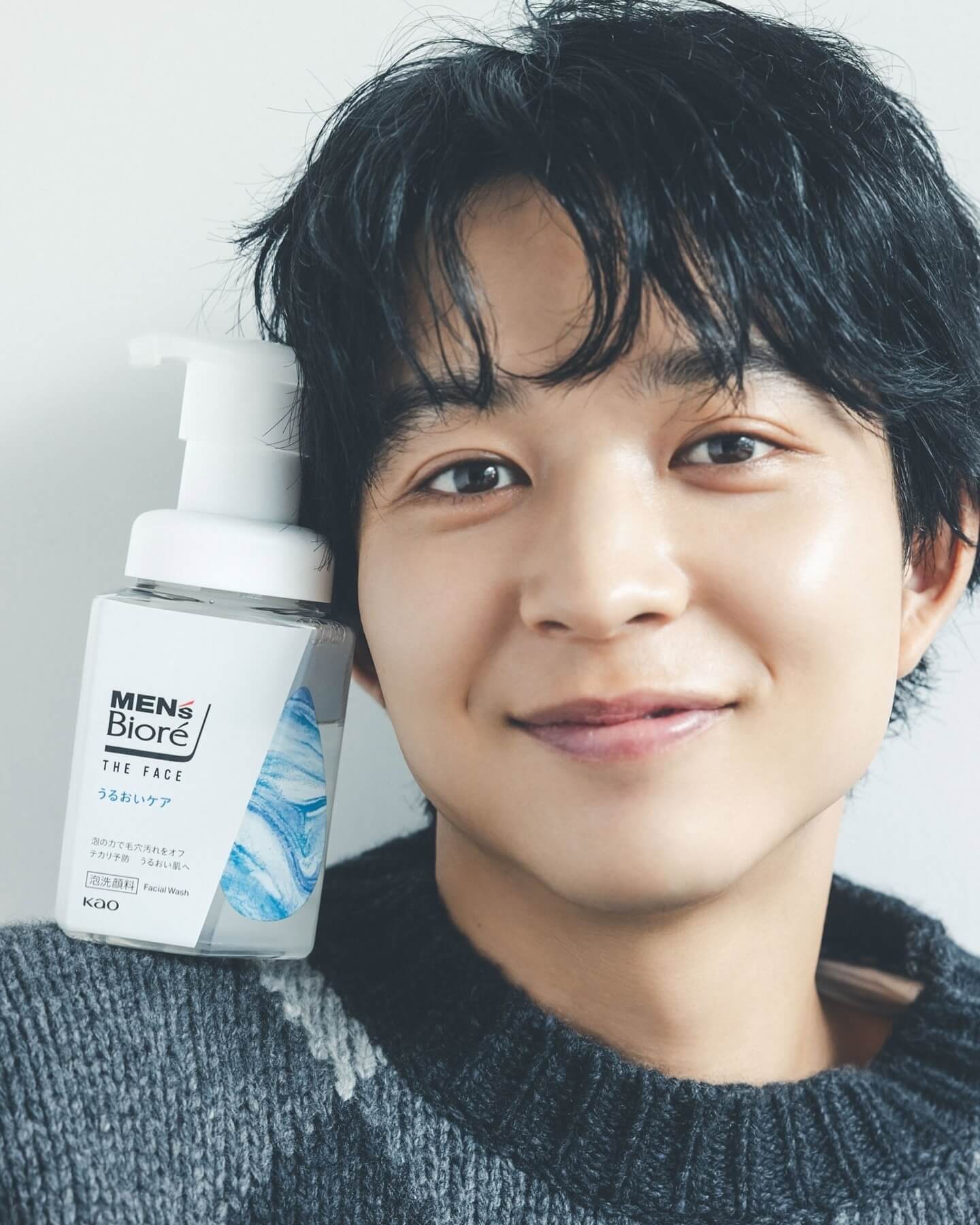 俳優・鈴木仁、メンズビオレTHE FACEを宣伝！その魅力も綴る