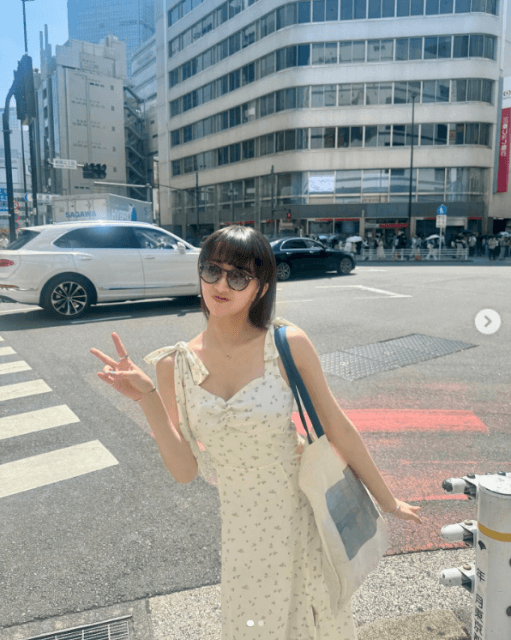 「親友との休日。」cocomi、夏らしい白のキャミワンピース姿を披露！