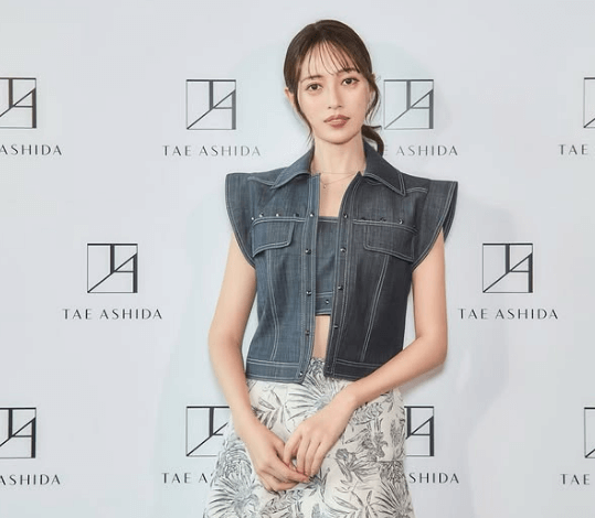 「スタイル良くてめちゃ可愛い」ゴルフ好きの人気モデル、撮影の裏側・NGバージョン披露！レアシーンにファン歓喜「かっこいい美しい」