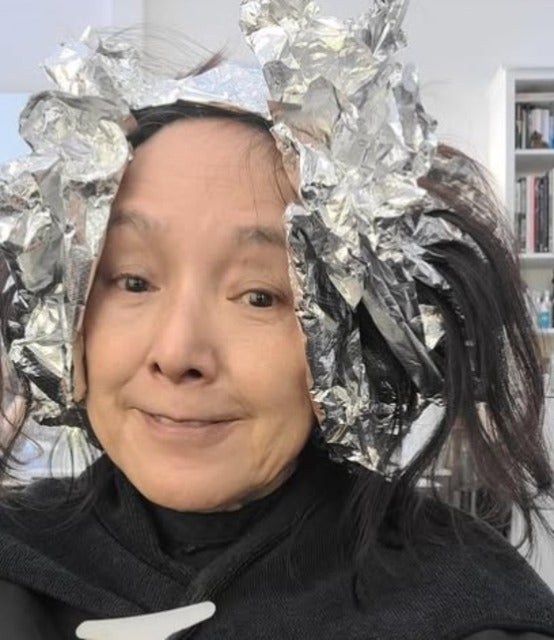 桃井かおりがクリスマスの気分転換にハイライトを入れる！？