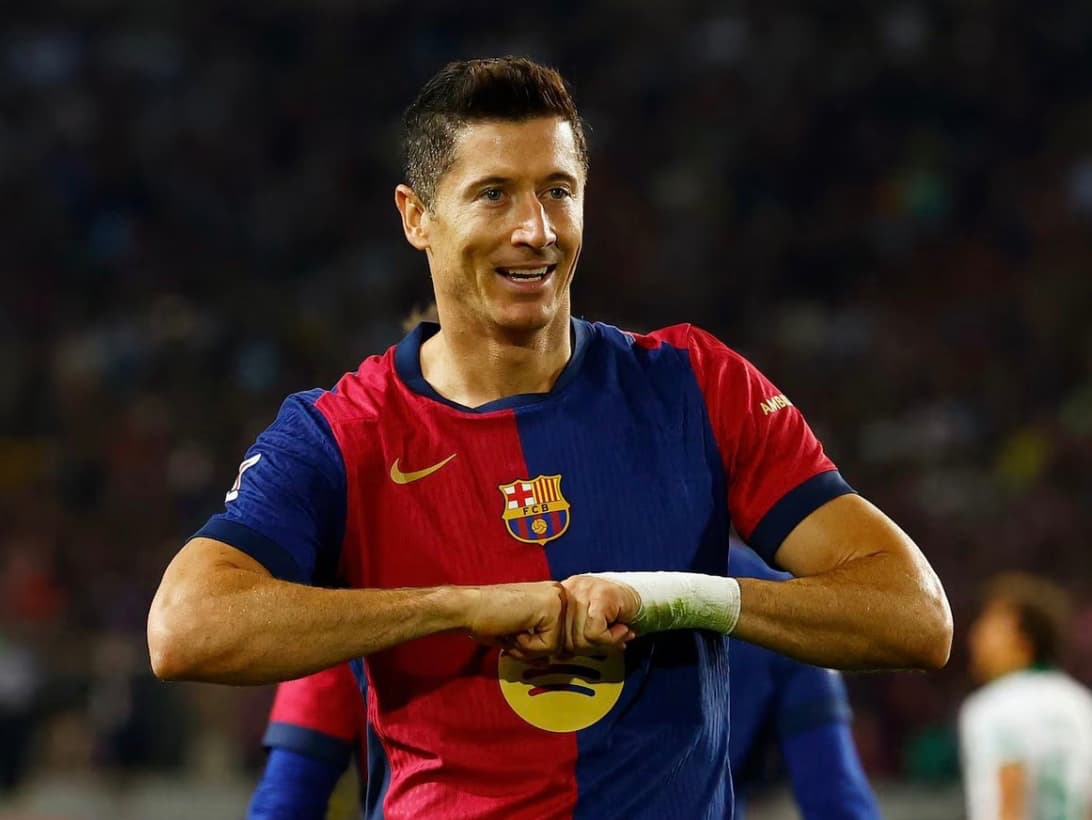 ロベルト・レヴァンドフスキ、負傷からの回復を報告し、今後のプレーに自信