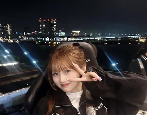 辻ちゃん長女・希空が“空中レストラン”を満喫！