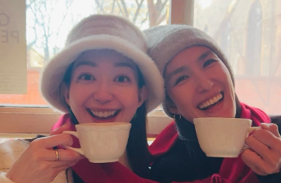 松島花、13歳からの親友とNY再会！LAへの旅も続行中！！