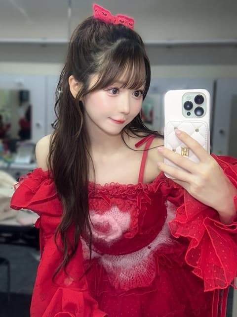 イコラブ 大谷映美里 イベントで”ギャルみ”のあるヘアスタイルを披露！「普段ない感じで最高すぎる」とファン歓喜