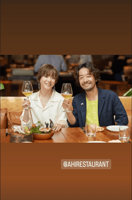 女優の上野樹里が夫とのラブラブツーショットを公開！