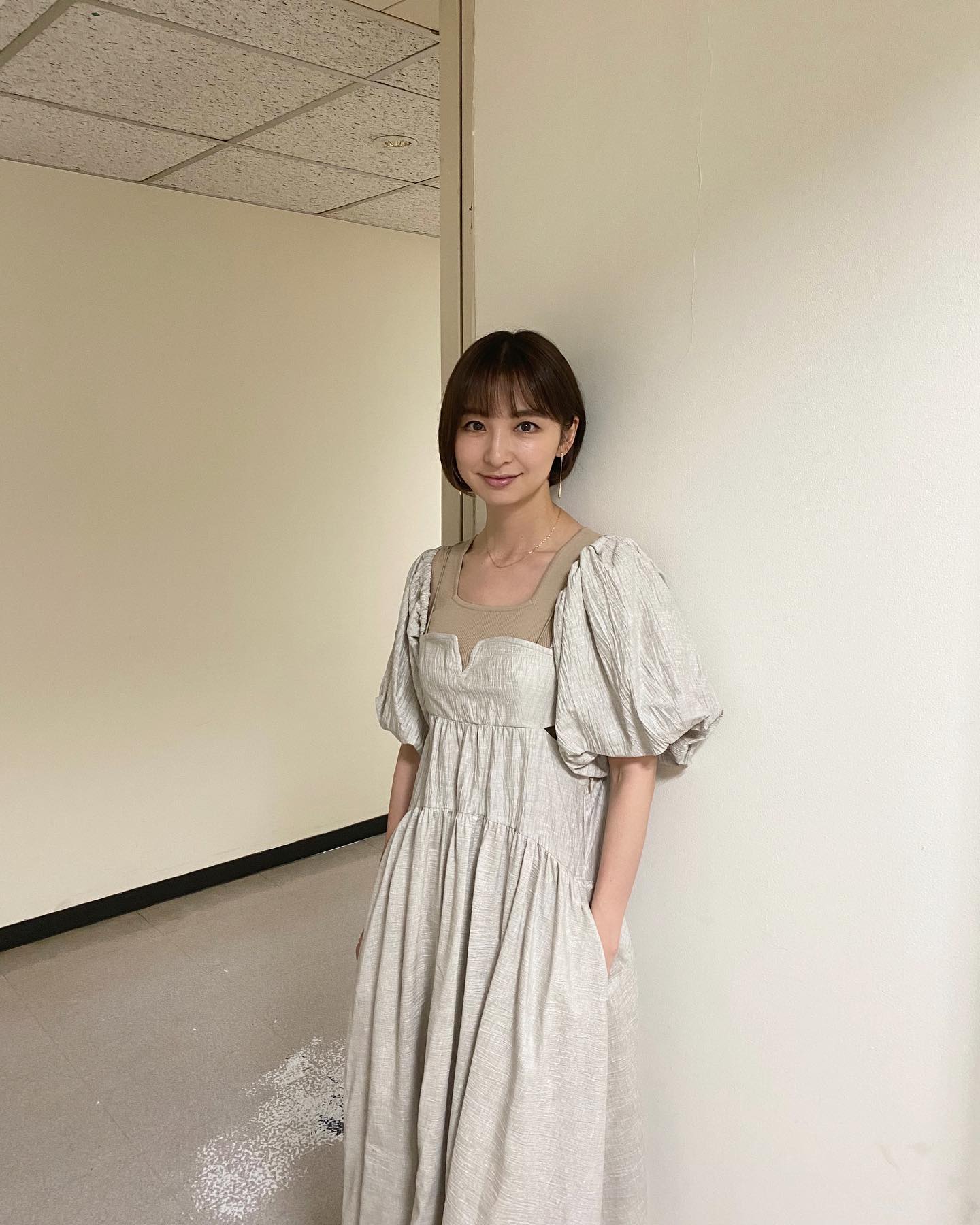 👗💖篠田麻里子さんがワンピース姿を公開！！「めちゃめちゃ可愛い😍✨✨」