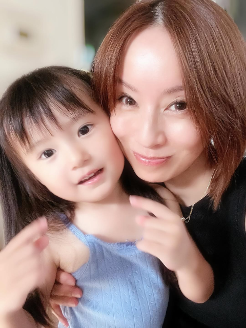 「似てますねーかわいいいいいーーー」鈴木亜美、娘