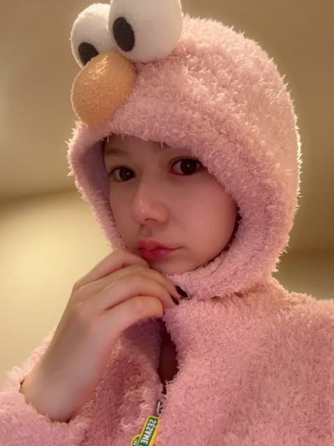 元HKT48 村重杏奈が「顔〇〇しげあんな」に！? あかちゃんみたいで可愛いと話題に