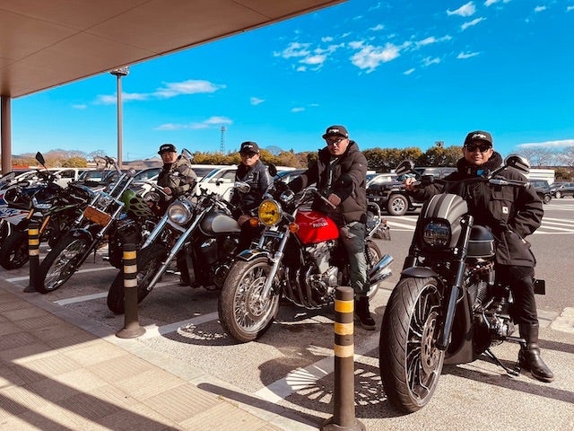 魔裟斗がツーリング仲間とのショットを公開🏍️📸「カッコ良すぎる🔥🔥」