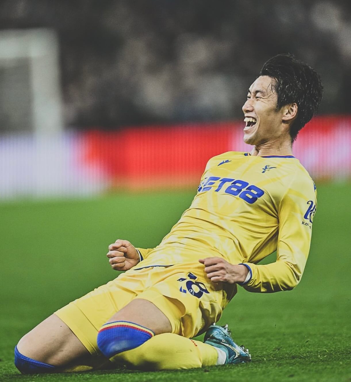 クリスタル・パレス鎌田大地がカラバオ杯2点目を記録！自身のミスを取り返す決勝ゴールにファン歓喜