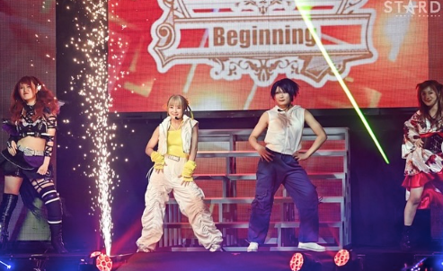 プロレスラー・なつぽい、芝居とダンスで幕開け「これぞアクトレス！」