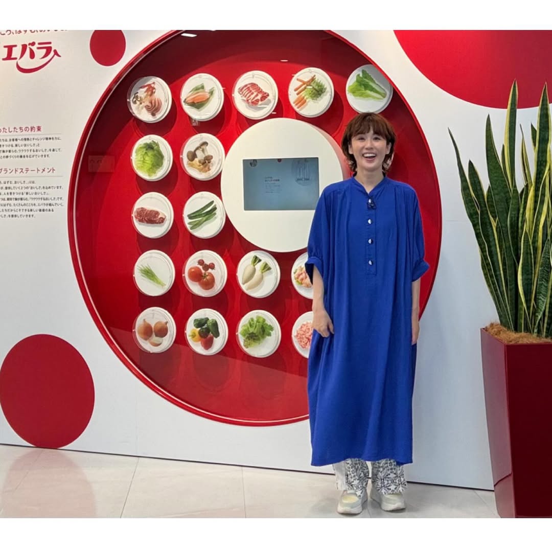 「美味しいタレ」にしおかすみこがエバラ食品のショールームへ！