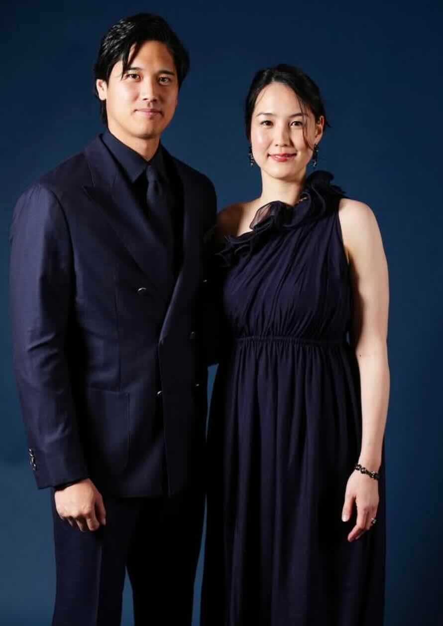 大谷翔平、年間アワード授賞式に出席　真美子夫人との2ショットに反響続々