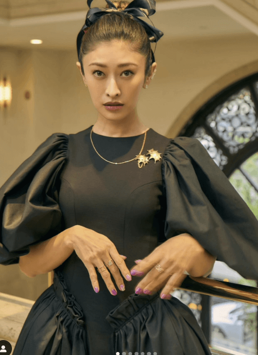 山田優、和光銀座でアショカダイヤモンドの魅力を堪能「LOVE」がテーマの特別展示