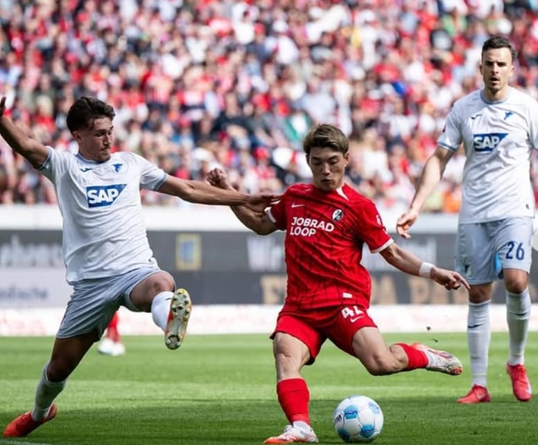 「ゴールも起点も最高にかっこよかった‼」堂安律、イースターに輝いた圧巻プレーが話題！