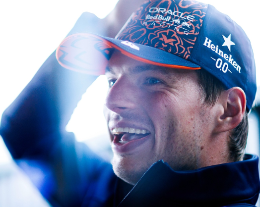 母国GPで笑顔炸裂！マックス・フェルスタッペンが“最高の表情”で登場「まるで天国」と話題に