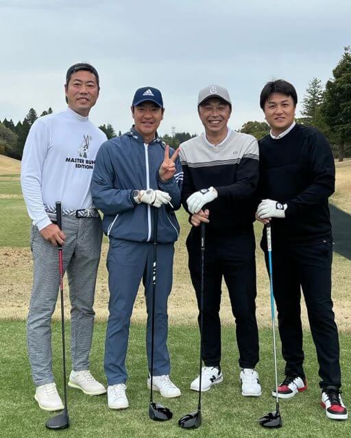 「笑いっぱなしの最高ゴルフ！」上原浩治が豪華メンバーと再会ショット公開！