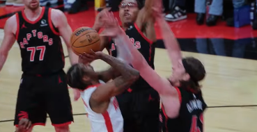 NBA ヒューストン・ロケッツ、トロント戦後に投稿！「次はシャーロットへ」と次戦に意気込む！！