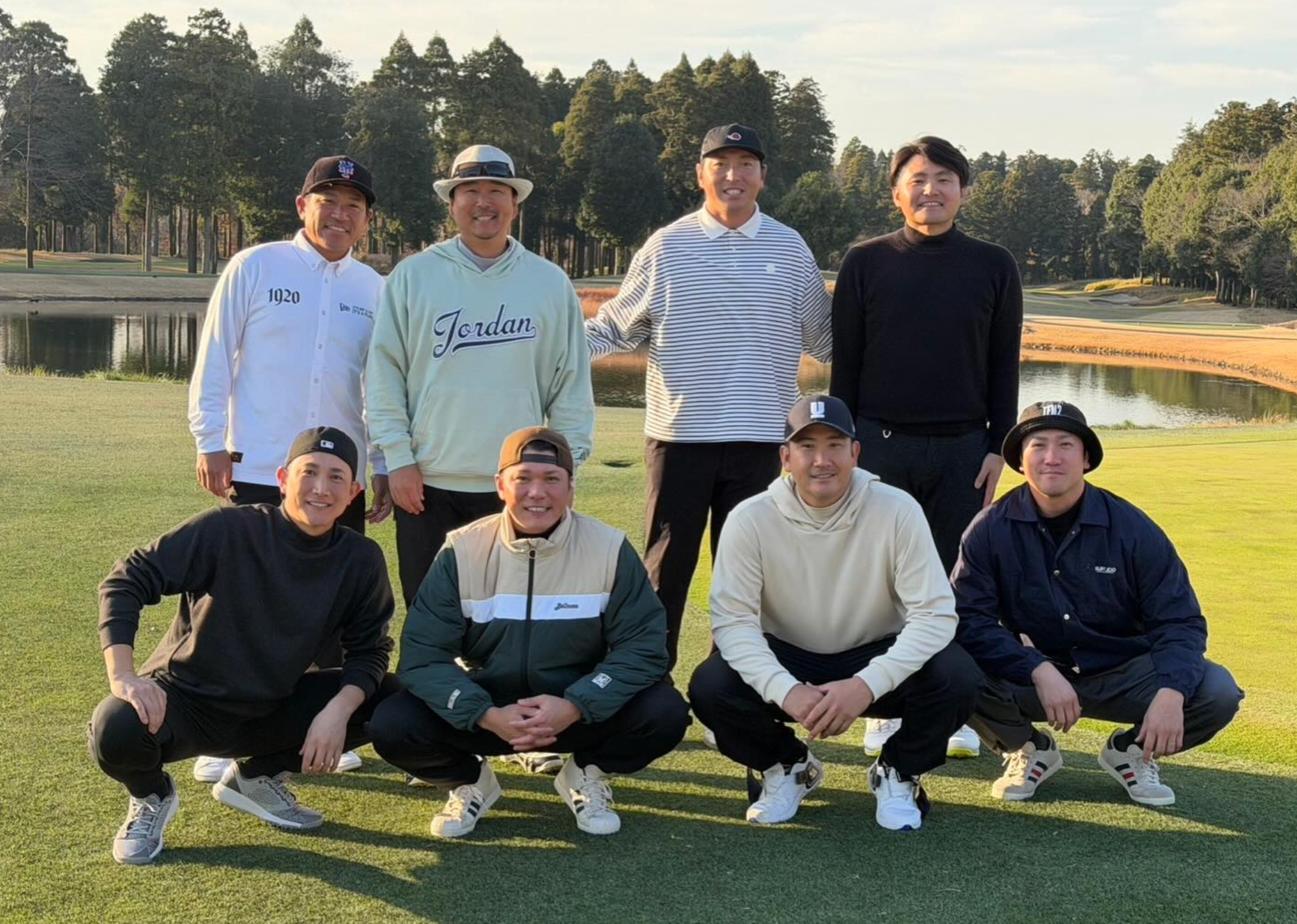山口鉄也が豪華ショットを公開 「グッドメンバーと楽しいゴルフ」