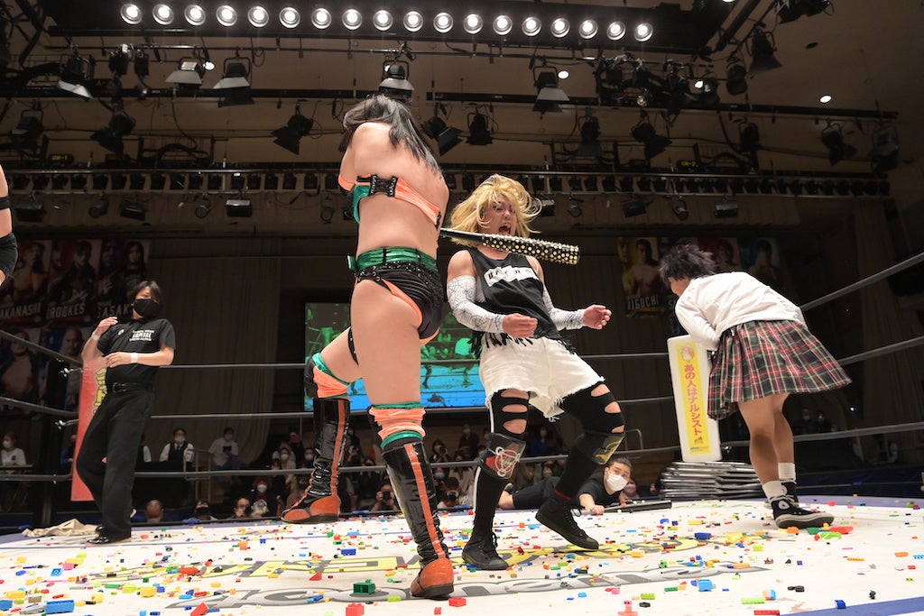 【DDTプロレス 5.22後楽園】女子レスラー4人によるハードコアマッチ！