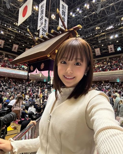 「ちゃんとお相撲を見たのは初めて」古川杏、"大相撲初場所千秋楽"観戦の大興奮ショットが可愛すぎる！