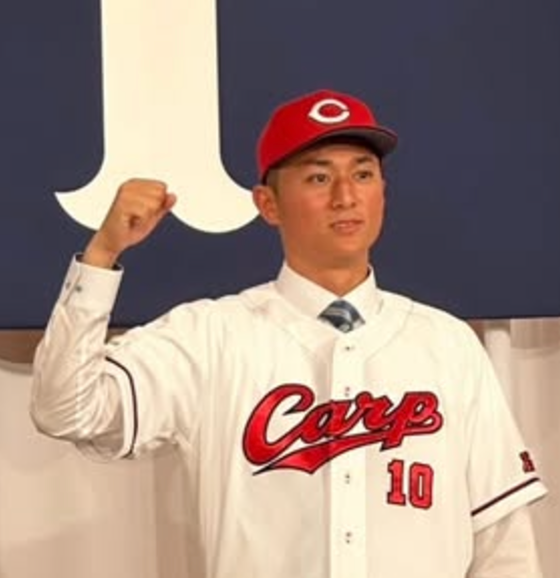 「愛される選手になりたい」広島ドラ1が本契約終える