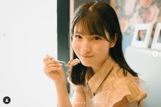 北川莉央「たべる？」彼女とデートなうなショットにファン歓喜！